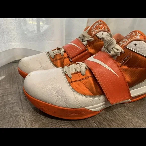 RARE 🔥Nike Zoom Lebron‎ Soldier IV EXTREMELY RARE SAMPLE 407630-108 Size 16